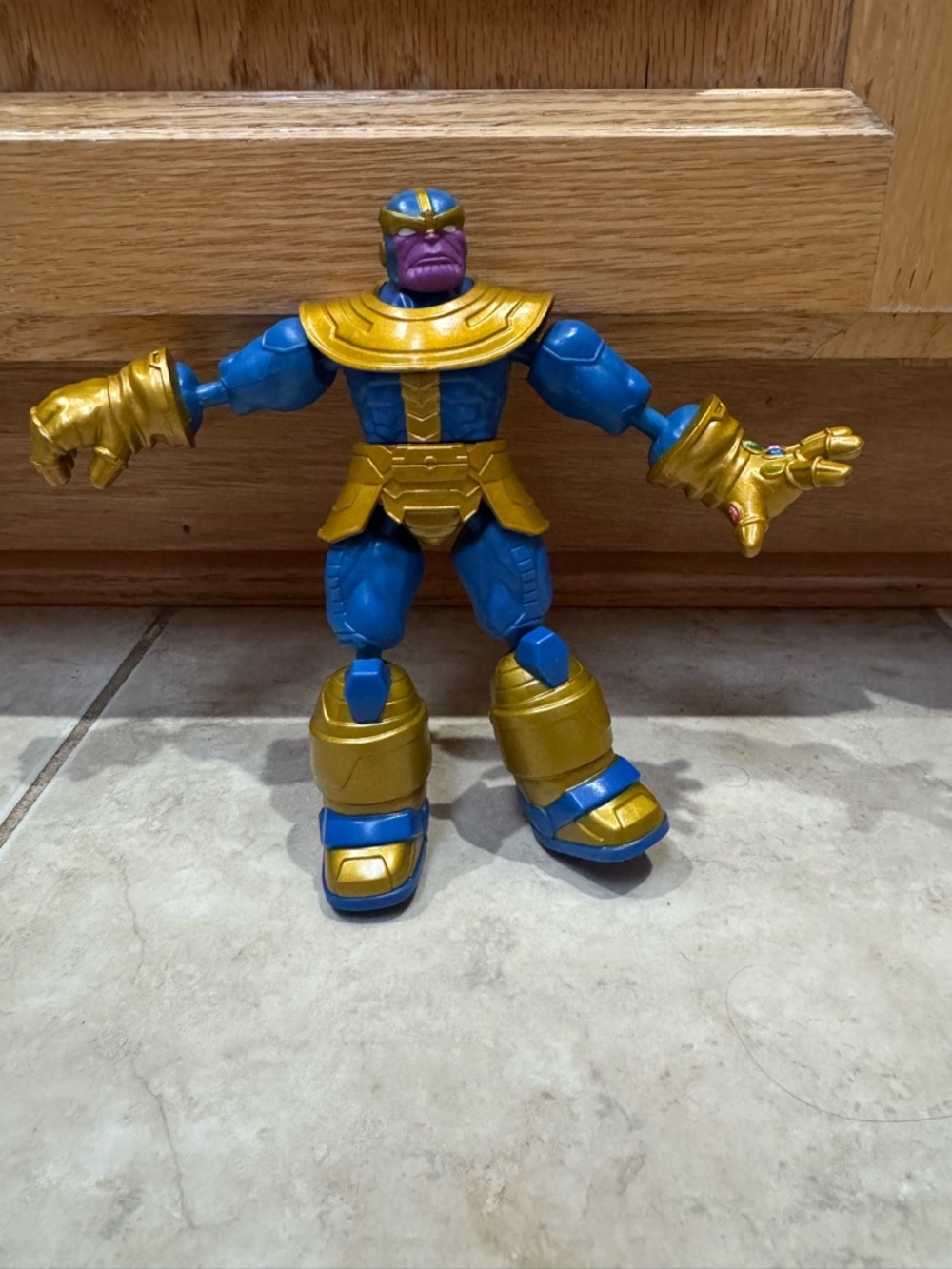 Hasbro Marvel Avengers Epic Heor Series Thanos Figure